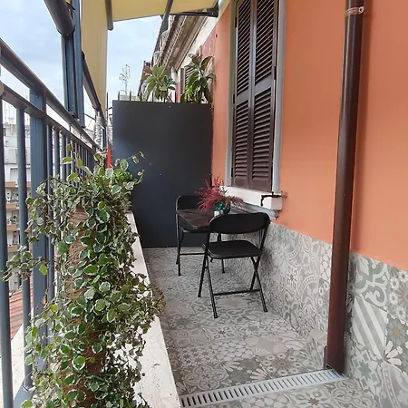 Bellissimo Bilocale Al Centro Di - Daniele * Rome